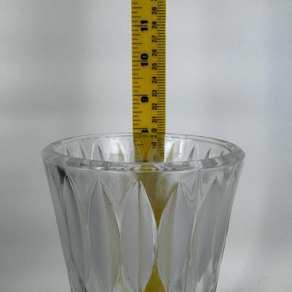 Vintage Crescendo Vase Handcut Crystal 8